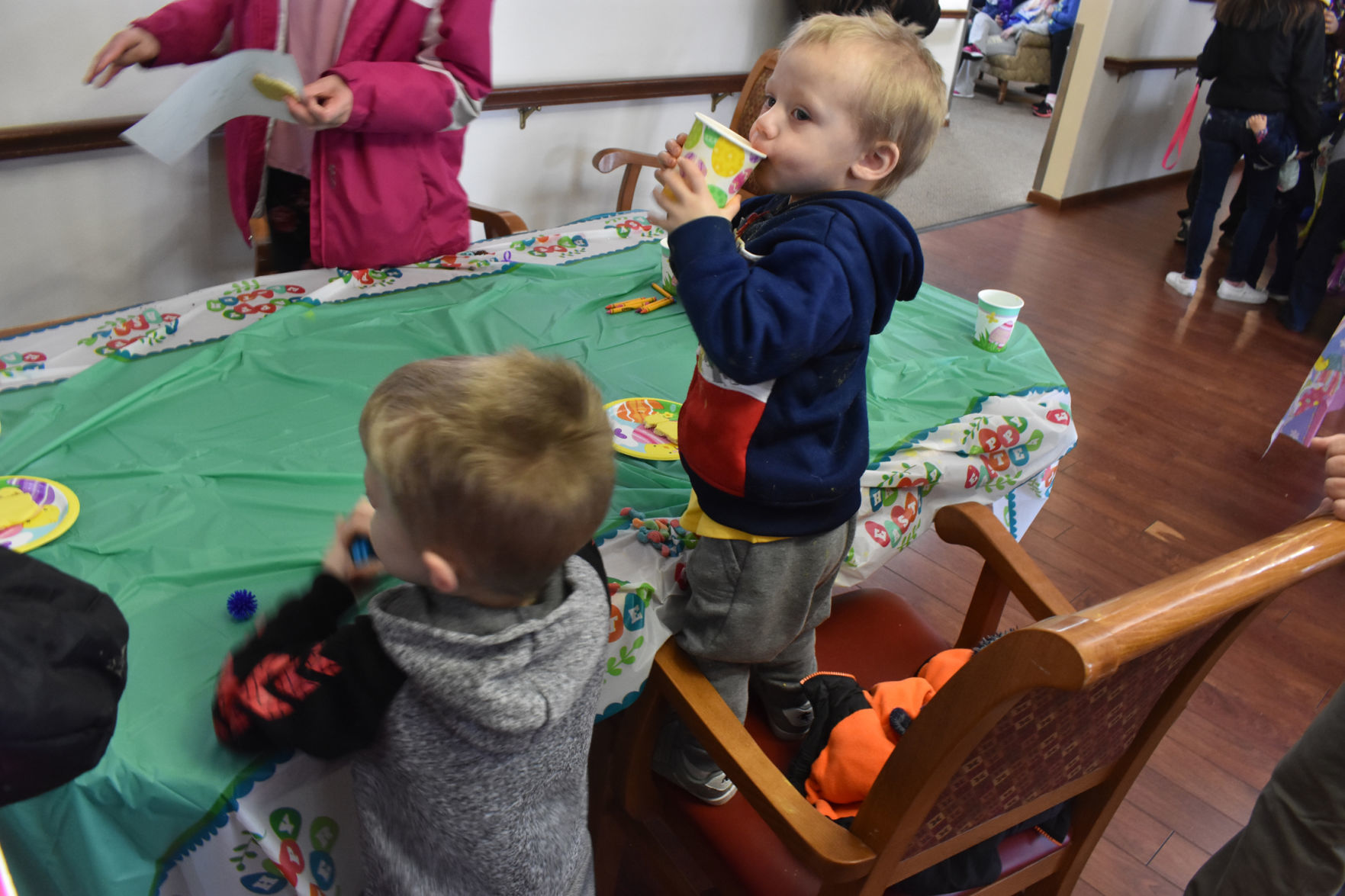 Refreshments after egg hunt